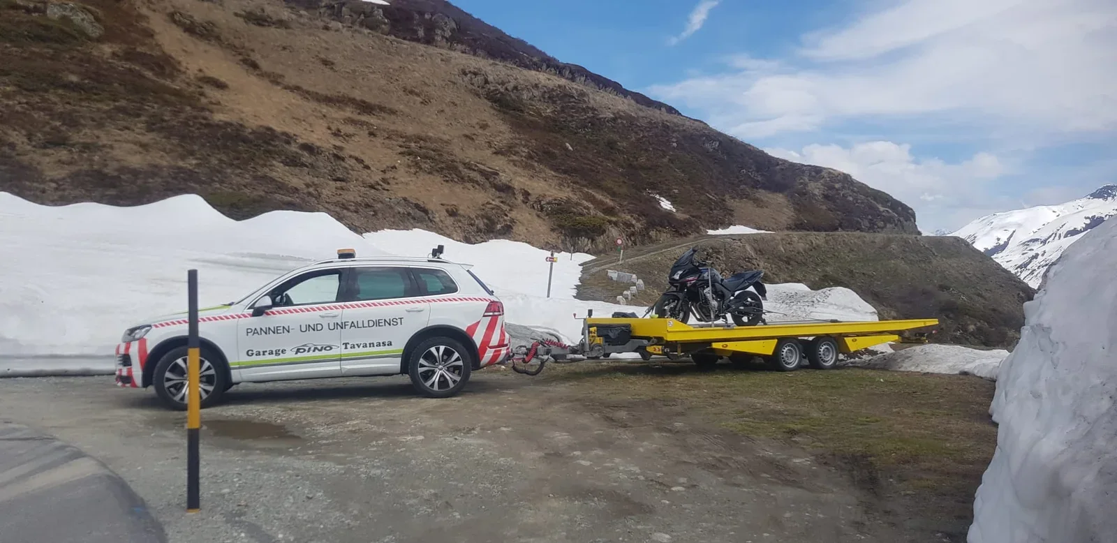 Garage Carrosserie Autospritzwerk Pino AG in Tavanasa – Einblick 20